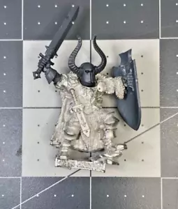 Warhammer EXALTED CHAOS WARRIOR CHAMPION GW old world metal middlehammer PP25 - Picture 1 of 2