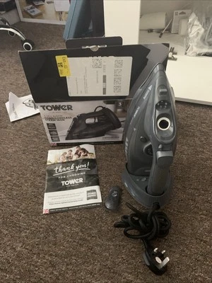 Tower Ceraglide 2400W Cord Cordless Steam Iron Grey - Image 1 of 4