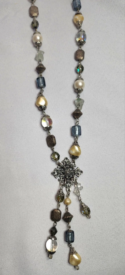 Treskka necklace with tassel glass beads Aurora borealis 19" Foto 1 de 4