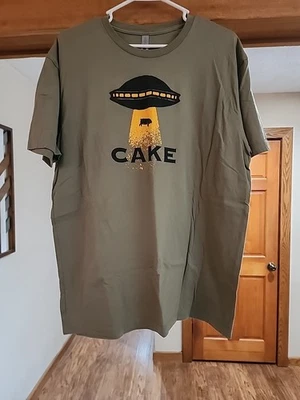 Cake band shirt Mens XL Khaki Green EUC - Image 1 of 4