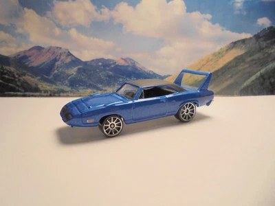 70 PLYMOUTH SUPERBIRD 2006 Hot Wheels Primera Edición Serie Azul (10 radios) Foto 1 de 2