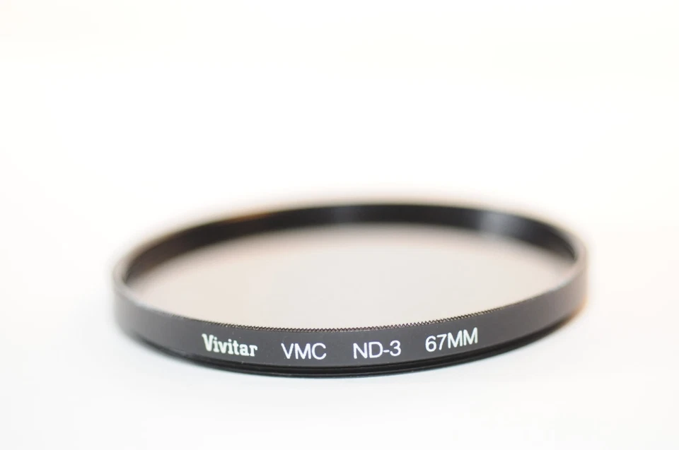 Vivitar VMC 67mm ND 3 Neutral density filter for Canon Nikon Sony Sigma lens - Image 1 of 3