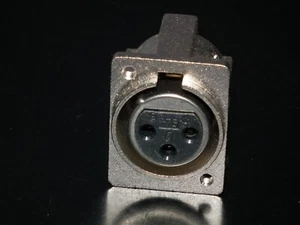 HRS Hirose XLR NOS Buchse Panel Befestigung PCB Kabel (3 polig) Made in Japan - Bild 1 von 8