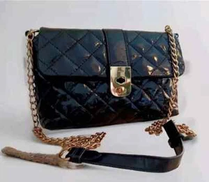 Jaeger Kate Black Shoulde Bag Quilted Patent Leather Gpld Chain Strap - Picture 1 of 8