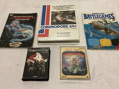 Commodore 64 - C64 Vintage Lot ( x2 Books / x2 Games / C64 Software & Manual ) - Image 1 of 4