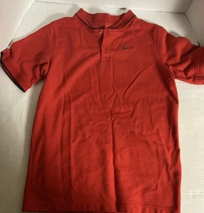 Nike Golf Boys Dri-Fit Polo Shirt Size M Trump National Doral Logo On Sleeve - Picture 1 of 4