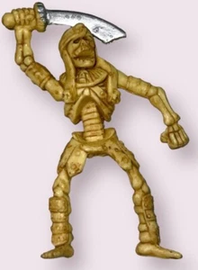 Skeleton Warrior Pirate Fighter Posed 1/32 54 mm RARE - Picture 1 of 2