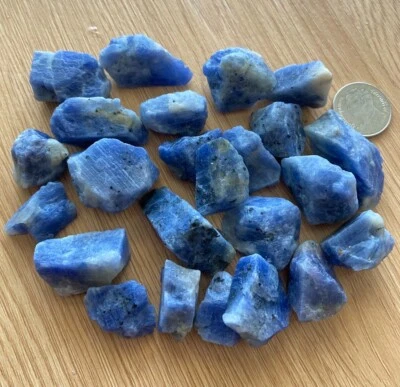 Lot 1079CT. Rough Blue Sapphire Madagascar Top Colors Natural 100% Unheated - Image 1 of 4