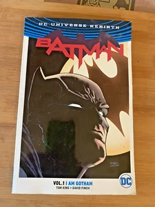 BATMAN GRAPHIC NOVEL I AM GOTHAM(1ST PRINT)  VOL  1 BY DC COMICS VF  CONDITION - Bild 1 von 5