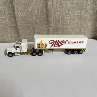 Read Partially Broken Siku Miller High Life Semi Truck Trailer - Image 1 of 4