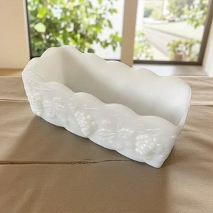 Anchor Hocking Fire King Milk Glass Rectangular Window Planter Grape Vine 8” - Picture 1 of 7