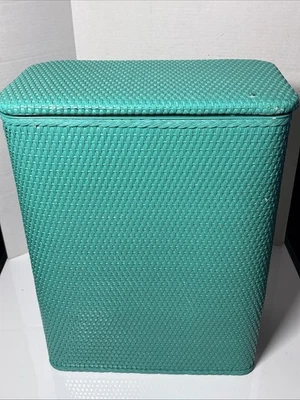 Cesta de mimbre tejida verde de espuma de mar Redmon de colección para ropa de lavandería Foto 1 de 4
