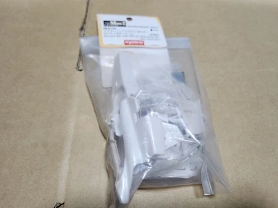 KYOSHO MINI-Z   McLaren Mercedes MP4-25  White Body Set  1/27 - Image 1 of 3