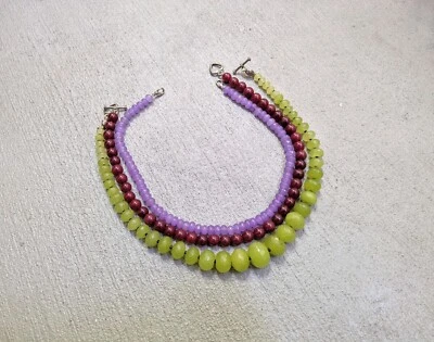 Lote de 3 Collares de Cuarcita Cuentas Redondas Rojo Púrpura Verde Foto 1 de 4