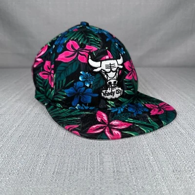 Chicago Bulls Hat NBA Hardwood Classic New Era Floral Print SnapBack Cap - Image 1 of 4