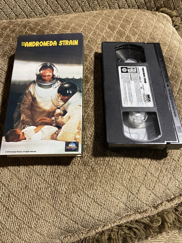 The Andromeda Strain (1971) US VHS (Arthur Hill, Michael Crichton, Robert Wise) - Image 1 of 1