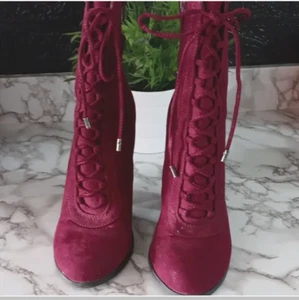 CARLOS SANTAN LACE UP ULTRAHIGT BOOTIES Size 7.5M - Picture 1 of 4