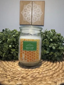 Ashland Honey & Vanilla Scented Candle New  17 oz Large Jar Scented DISCONTINUED - Picture 1 of 1