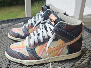 NIKE DUNKS 342257-400 plaid TENNIS SHOE sz 7 usa - Picture 1 of 10