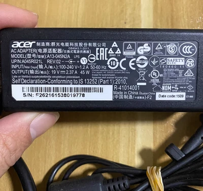 Acer A13-045N2A 19V 2.37A 5.5*1.7 1PC Transformer Power Adapter - Image 1 of 2