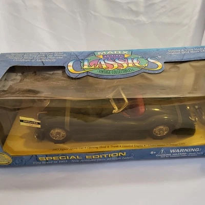 1953 JAGUAR GREEN ORIGINAL CLASSICS MODEL CAR BY MARX  - Image 1 of 4