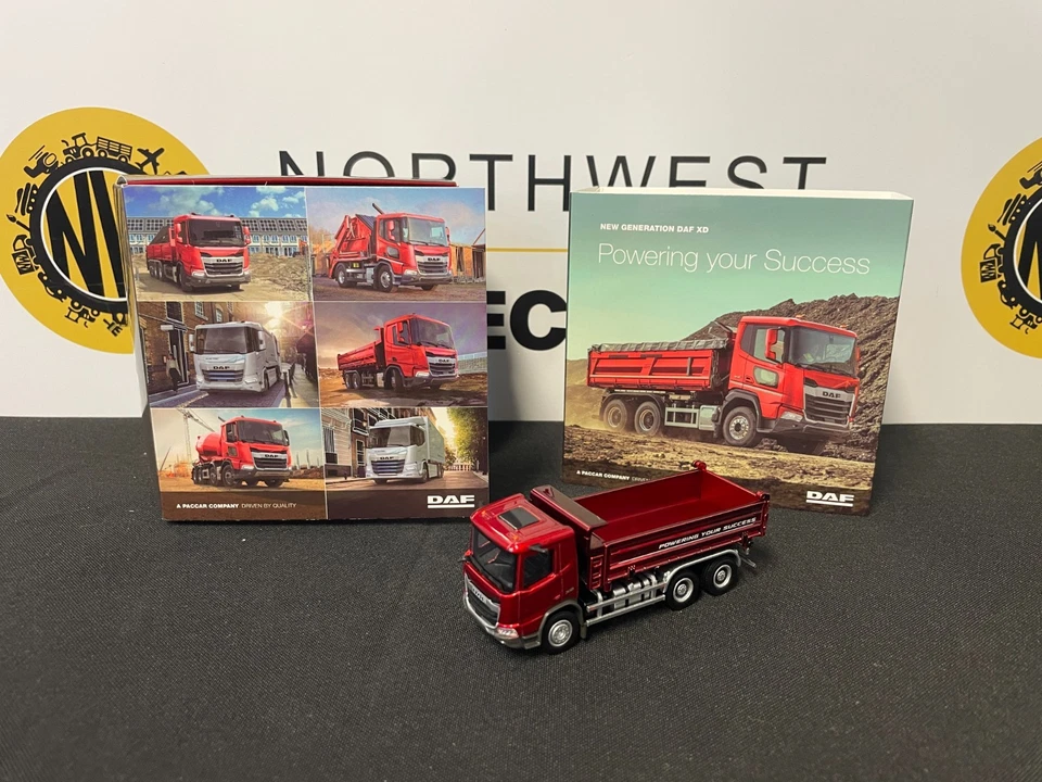 HOLLAND OTO 1271 1:87 SCALE DAF XD TIPPER FLAME RED - Image 1 of 4