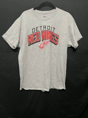 NHL Detroit Red Wings T-Shirt Gray Short Sleeve Graphic Print Men's Size Large Cover