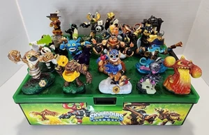 Lot of 19 Activision Skylanders Swap Force Figure + Green Stackable Storage Case - Picture 1 of 17