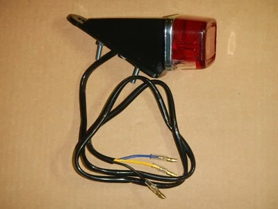 Lámpara de luz de freno trasero guardabarros trasero Yamaha TT250 TT500 TT 250 500 1978-1982 Foto 1 de 4