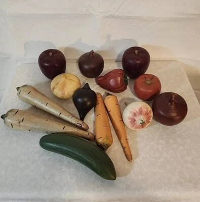 Lote De Colección De 14 Piezas De Verduras De Jardín De Madera Talladas Y Pintadas A Mano Foto 1 de 4