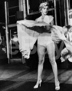 The Seven Year Itch (1955) Marilyn Monroe 10x8 Photo - Picture 1 of 1