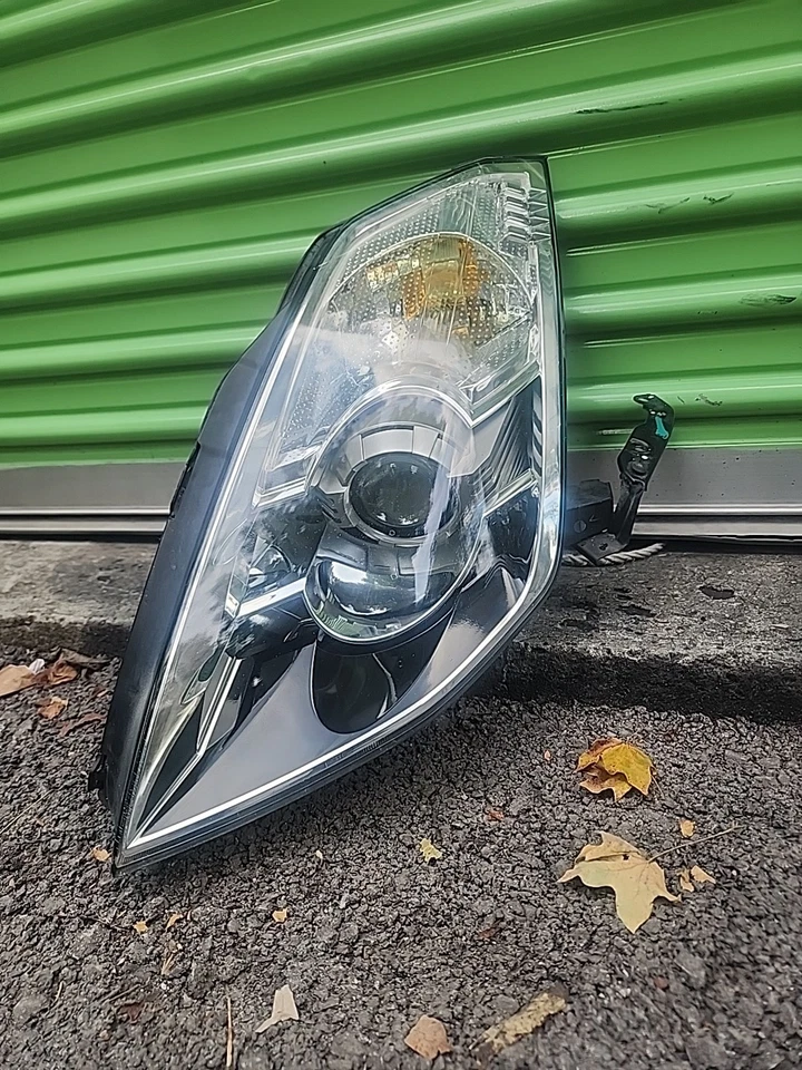 NICE 2006 2007 2008 2009 Nissan 350Z Driver Left Headlight XENON OEM 26060-CF40B - Image 1 of 4