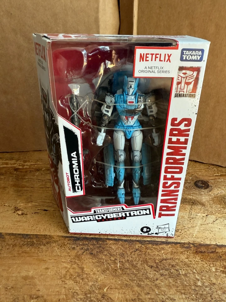 Hasbro Transformers War for Cybertron Trilogy Netflix Chromia S1