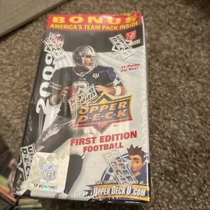 2009 Upper Deck First Edition Football Sealed Blaster Box -11 Packs -Stafford RC - Picture 1 of 2