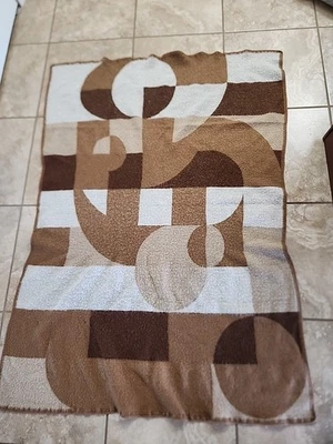 Manta Alpaca Marrón Beige Bloque Cuadros 48 x 68 Cacahuantico Perú Foto 1 de 4