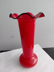 Jarrón de vidrio artístico tango rojo y negro estilo checo vintage Loetz Kralik - 19,5 cm - Imagen 1 de 5
