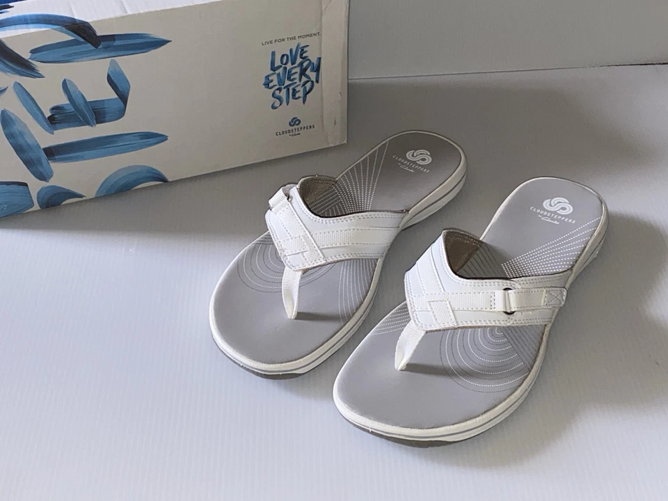 Clarks Breeze Sea Women's White Casual Flip Flop Sandals 25508 10