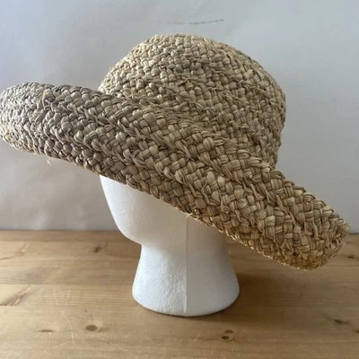 Caterina Lucci Hat Woven Straw Wide Curved Brim Sunhat Beach Garden Farm 57 cm - Image 1 of 4
