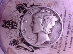 1939 Dime Lamination ? Spitting Lady - D-5 - Aliz - Picture 1 of 3
