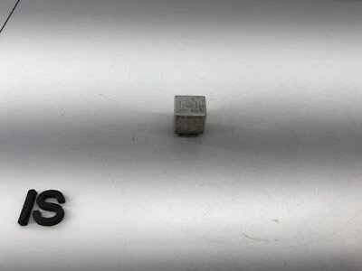 1973 MERCEDES BENZ SLC450 ECM MAIN MULTI PURPOSE FUSE RELAY DENSO OEM - Image 1 of 4