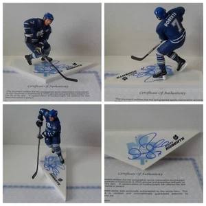 Gary Roberts Autographed Signed Toronto Maple Leafs McFarlane Figurine COA - Picture 1 of 6
