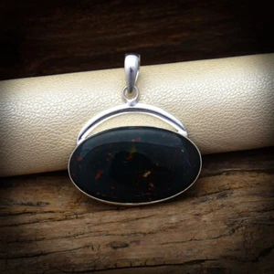 Pittoresco Sangue IN Pietra 925 Argento Sterling Fatto a Mano Ciondolo - Foto 1 di 5