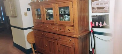 living room,dining room amnd bed room furniture - Image 1 of 4