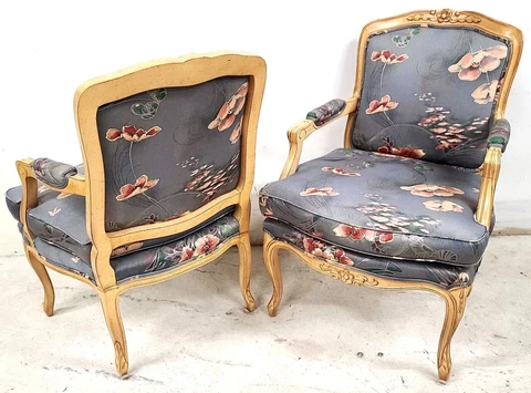 Vintage Designer French Provincial Accent Chairs by EMANUEL Cover