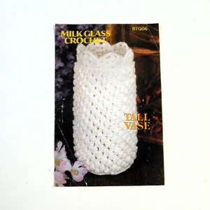 Annie's Pattern Club Häkelanleitung "Milk Glass Crochet Tall Vase" Nr. 87Q06 - Bild 1 von 1