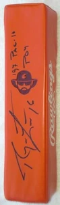 RYAN LEAF SIGNED WASHINGTON STATE RAWLINGS PYLON  - Chargers - Proof J.S.A. Cert - Picture 1 of 6