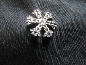 John Hardy Plata Esterlina 925 Cuerda Copo de Nieve Corbata/Pin .9” Estampado JH - Como Nuevo - Imagen 1 de 5