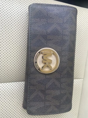 Michael Kors Women's Wallet - Image 1 of 4