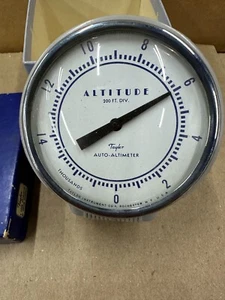 Vintage Taylor Auto-Altimeter - Picture 1 of 10