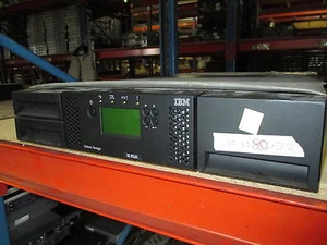 IBM System Storage TS3100 Tape Library Model L4S 3573 + ULT3580 TD3 Tape Drive - Afbeelding 1 van 1